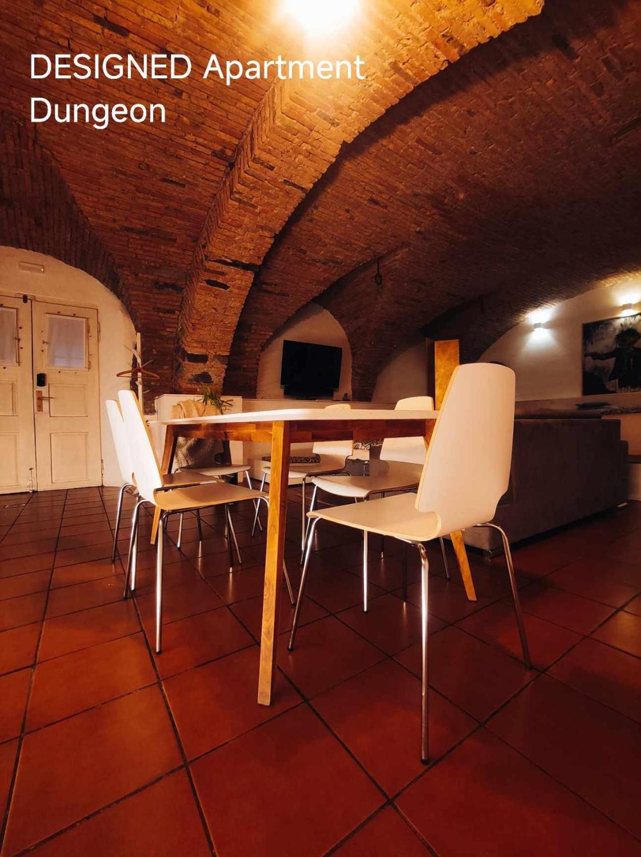 Dungeon Apartment Ljubljana Exterior photo